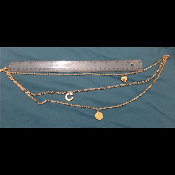 Beautiful coach golden colour necklace . - Picture 8 of 12